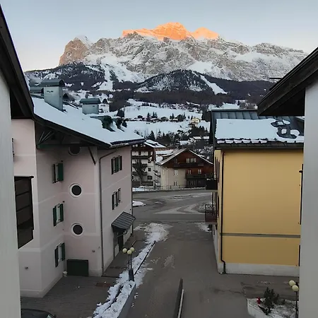 Cristallino Cortina dʼAmpezzo